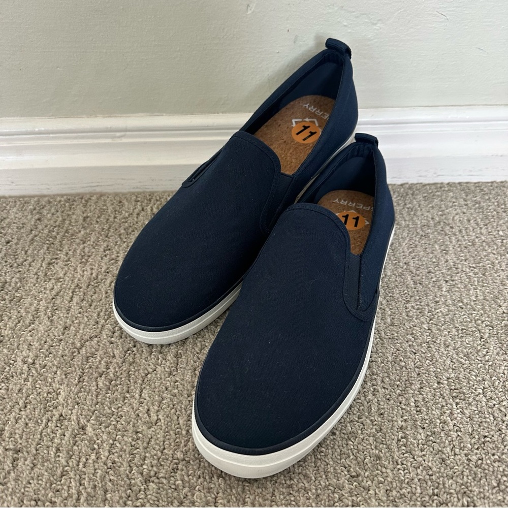 Sperry SeaCycled Crest Twin Gore Canvas Sneaker‎ Navy Size 11